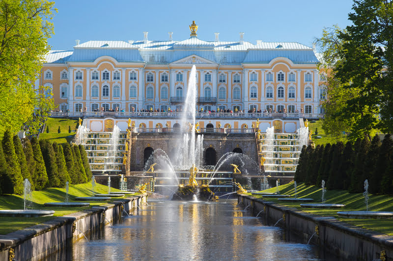 Pałac Peterhof w Sankt Petersburgu