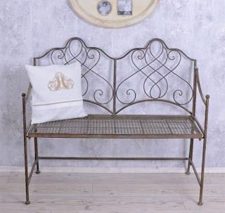 metalowa ławka w stylu vintage