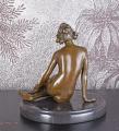 figura kobiety styl art deco figury z brązu