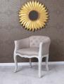 elegancki fotel w stylu vintage