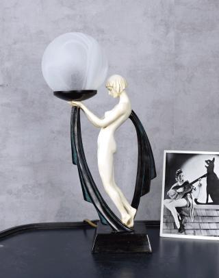 przepiękna lampa z figurą tancerki w stylu art deco