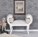 Piękna Sofa w Stylu Shabby Chic