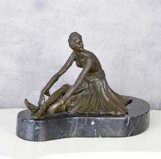 tancerka orientalna figura styl art deco brąz